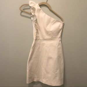 White One-Shoulder Dress
